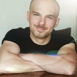 Meet your Posher, George